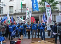 310113_concentracion_huelva2