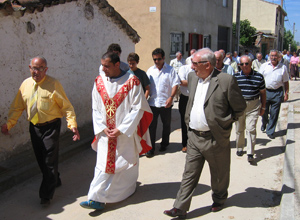 El capellán de la cárcel de Topas, en uno de los pueblos donde ejerce de párroco.