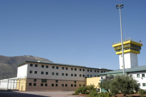 Confinado otro m&oacute;dulo de la c&aacute;rcel de Albolote por el positivo de un interno