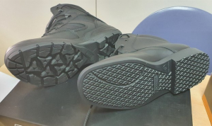 Licitaci&oacute;n calzado uniformidad II.PP