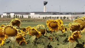 Denuncian la agresi&oacute;n a cinco funcionarios del penal Puerto III por parte de un interno reincidente