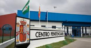 S&aacute;bado &lsquo;negro&rsquo; en Botafuegos: un funcionario agredido y cuatro altercados