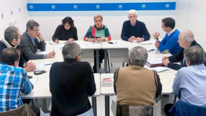 Reuni&oacute;n entre los sindicatos del Centro Penitenciario de Segovia y los parlamentarios del Partido Popular