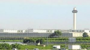 Un funcionario agredido al intentar evitar agresi&oacute;n entre presos en Picassent