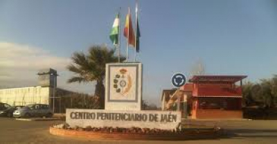 Un antiguo recluso agrede a un funcionario de prisiones al reconocerlo en un bar