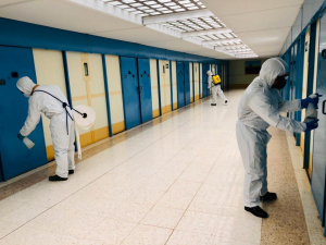 Funcionarios de la c&aacute;rcel de Zuera exigen los test r&aacute;pidos